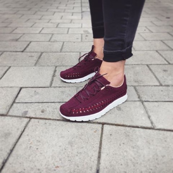 nike mayfly woven leather